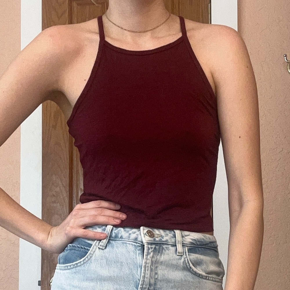 Red Fitted Sleeveless Tank Top